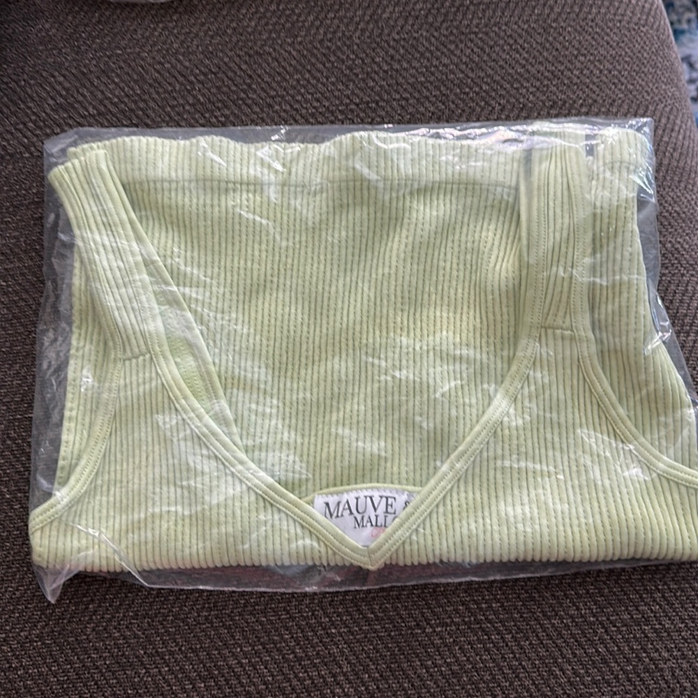 New Crop tank top